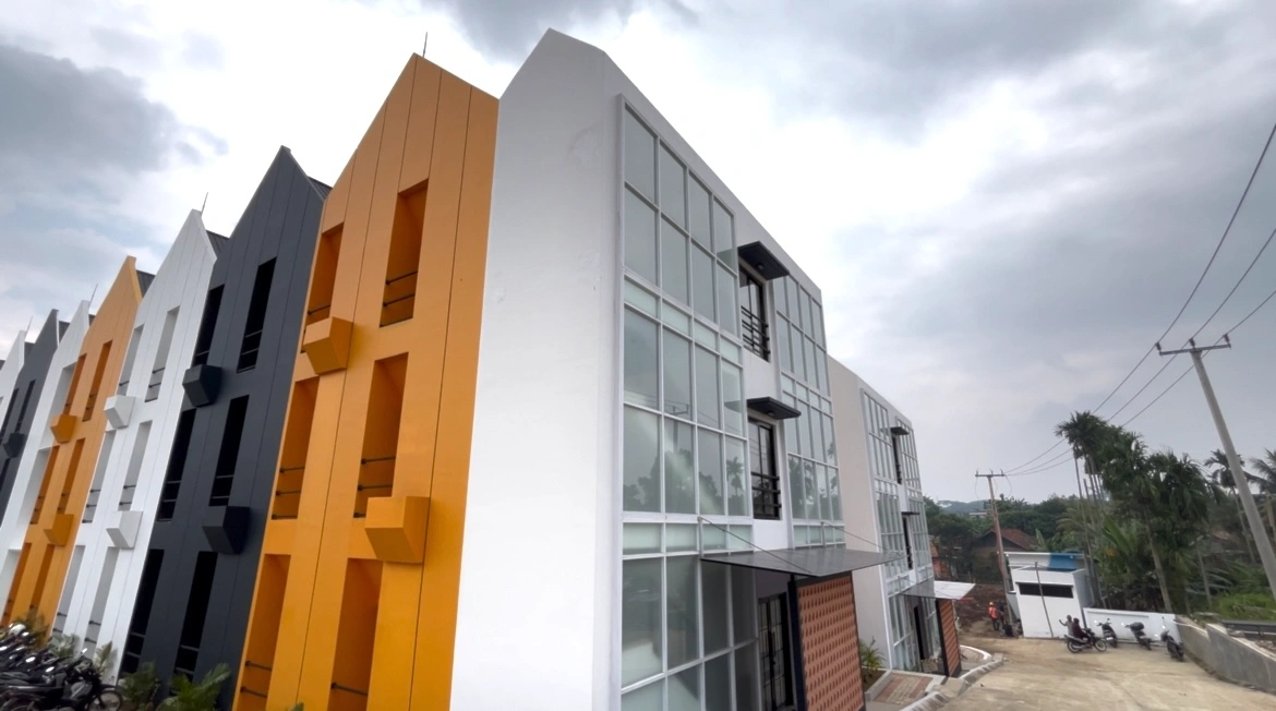 Foto Bangunan & Kamar